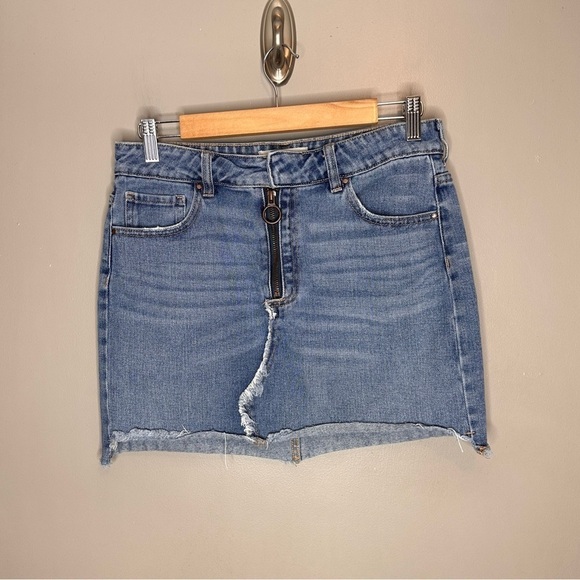Pacsun distressed denim mini skirt - Picture 1 of 6